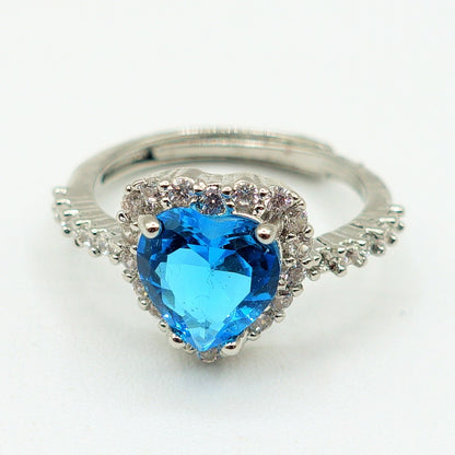 BLAIR ~ Anello a cuore con Cubic Zirconia- Regolabile